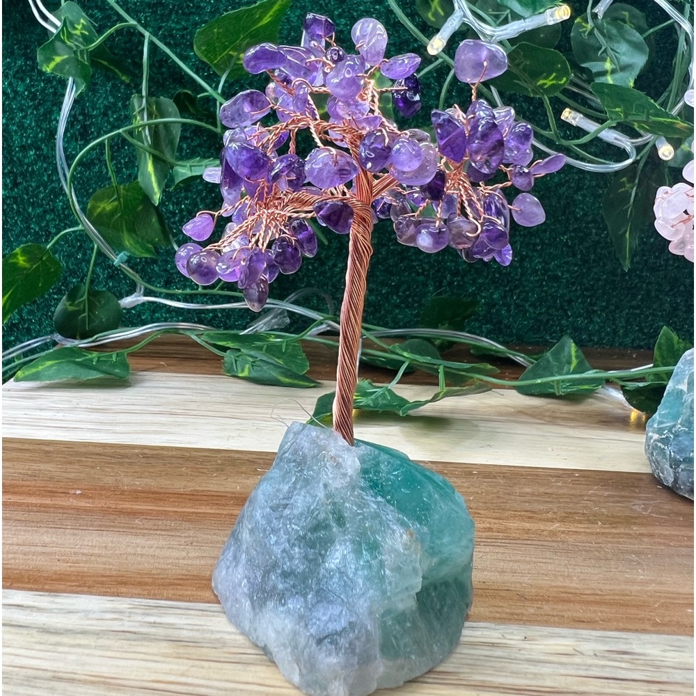 Amethyst crystal chips